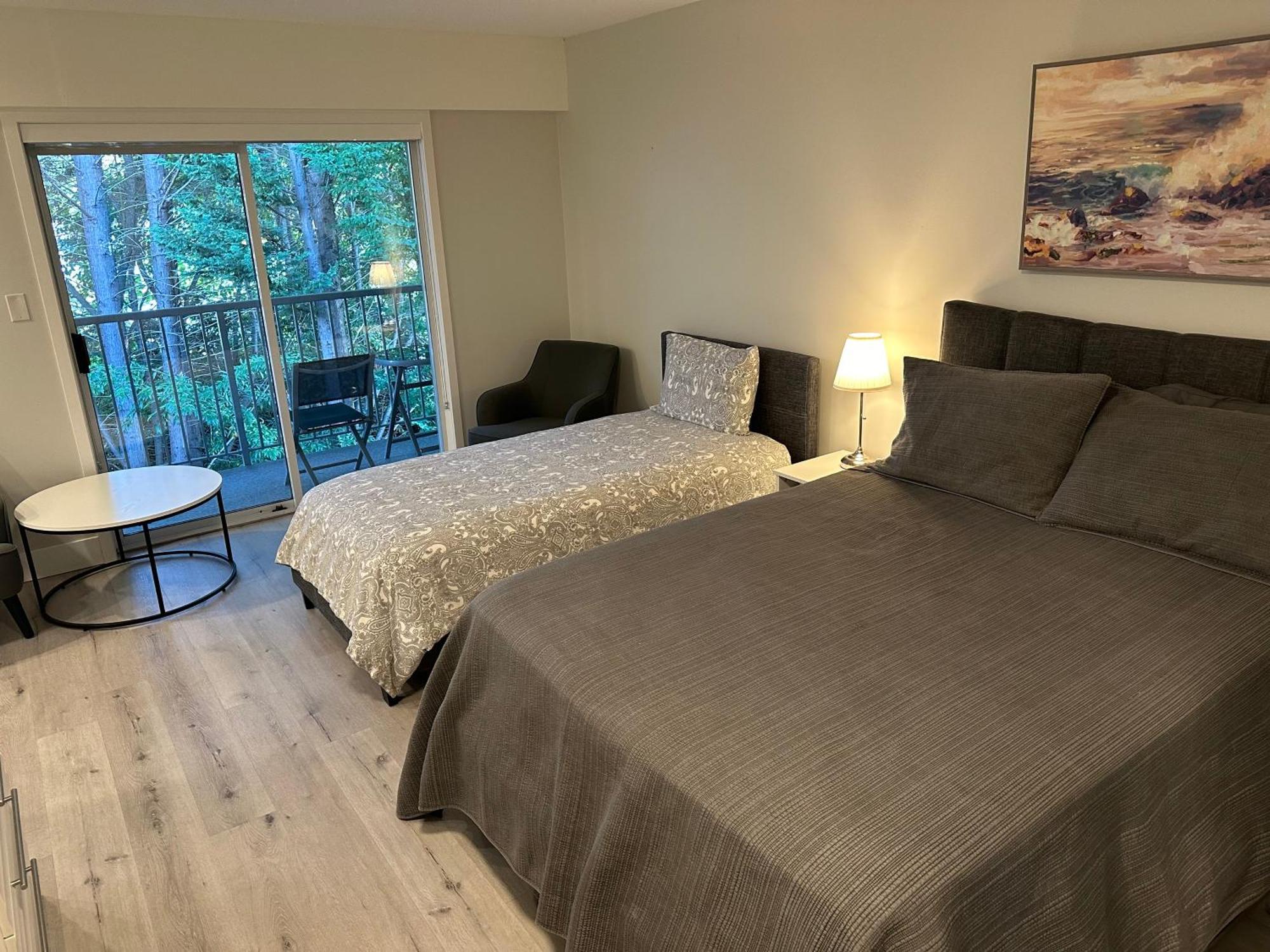 Gibsons Landing Inn Eksteriør billede